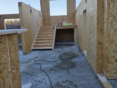 Projektaufnahme von Akademik Gold — Montage, Blockhaus, Innenausbau oder Visualisierung — Aufnahme 2 von 36