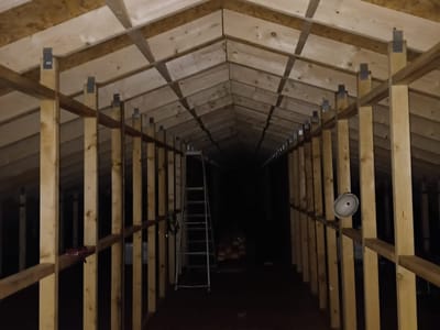 Projektaufnahme von Akademik Gold — Montage, Blockhaus, Innenausbau oder Visualisierung — Aufnahme 3 von 36