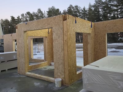 Projektaufnahme von Akademik Gold — Montage, Blockhaus, Innenausbau oder Visualisierung — Aufnahme 4 von 36
