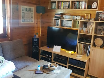 Projektaufnahme von Akademik Gold — Montage, Blockhaus, Innenausbau oder Visualisierung — Aufnahme 29 von 36